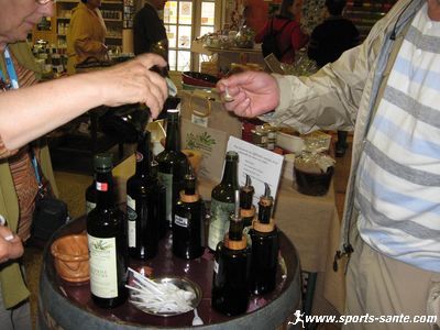 Photo de dégustation d'huile d'olive à Clermont l'Hérault